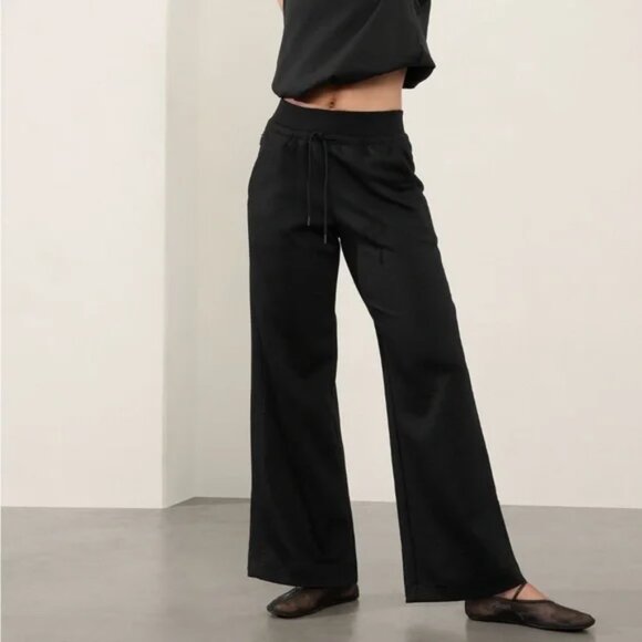 Athleta Allure High Rise Wide Leg NWT Black Active Pants Size Large - Picture 2 of 10